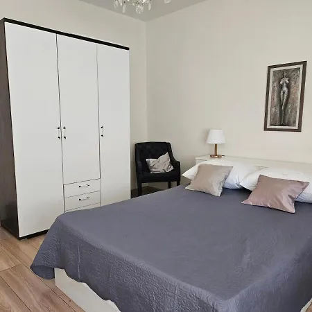 Quiet 2br Apt Apartmán